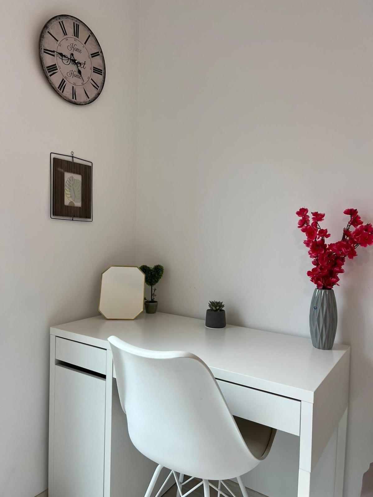 Paris Luxury Top Centre 2Bdr Apt W Work Desk And Wifi Near Nevsky Cathedral Sofya Dış mekan fotoğraf